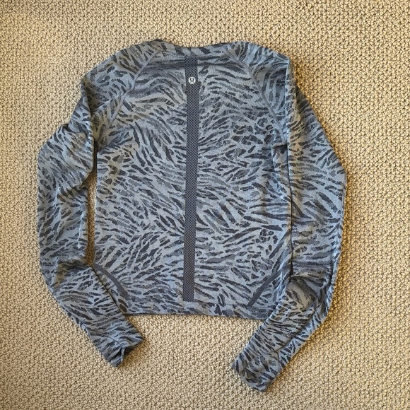 Lululemon Swifty Long Sleeve *Race Length - Picture 2 of 5